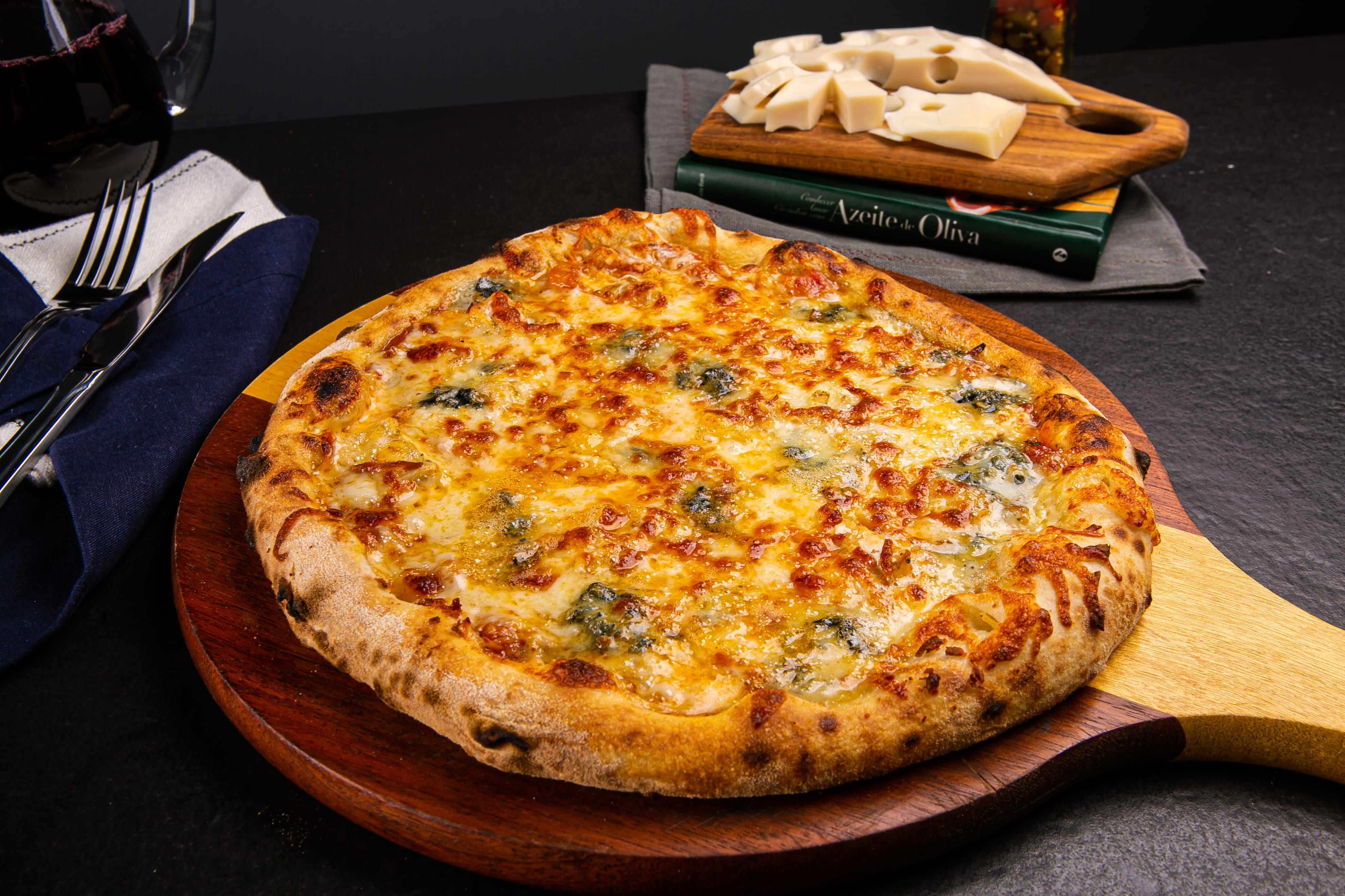 Pizza Cinco Queijos